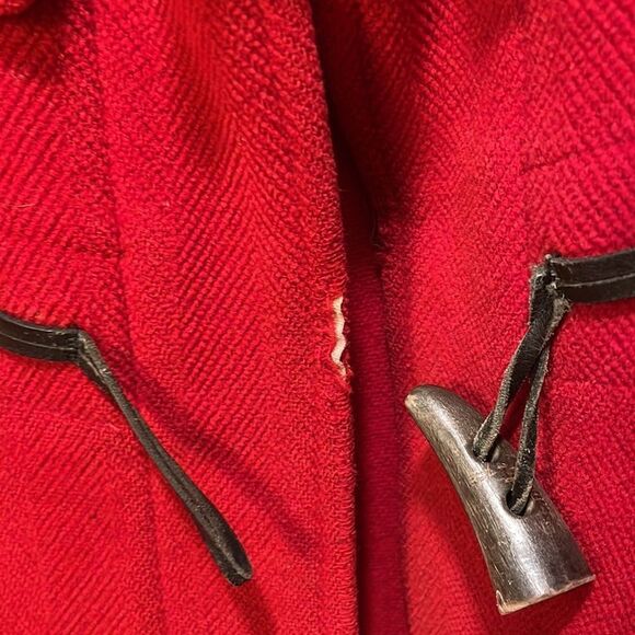 BURBERRY woman’s red wool long trench coat - Picture 3 of 16